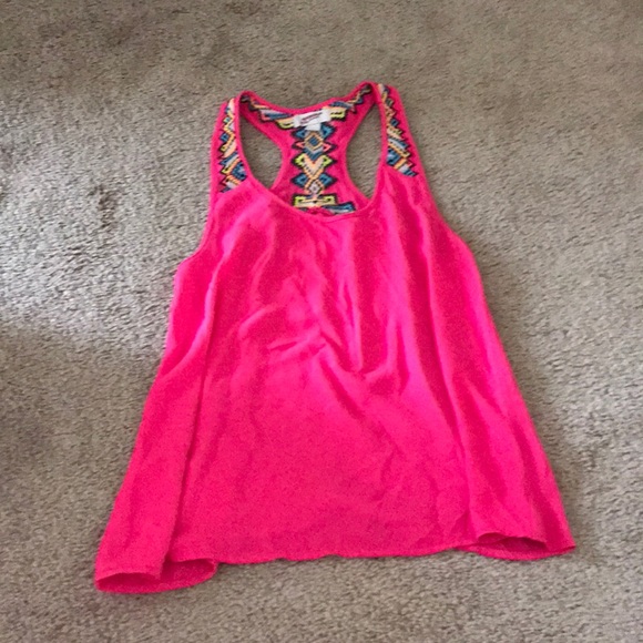 Top - Picture 2 of 2